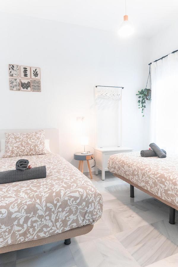 Downtown Apartment Севилья Экстерьер фото